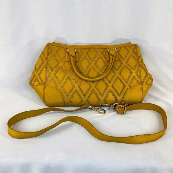 Tory Burch Mustard Gold Argyle Leather Tote Handbag $698 - Picture 15 of 16